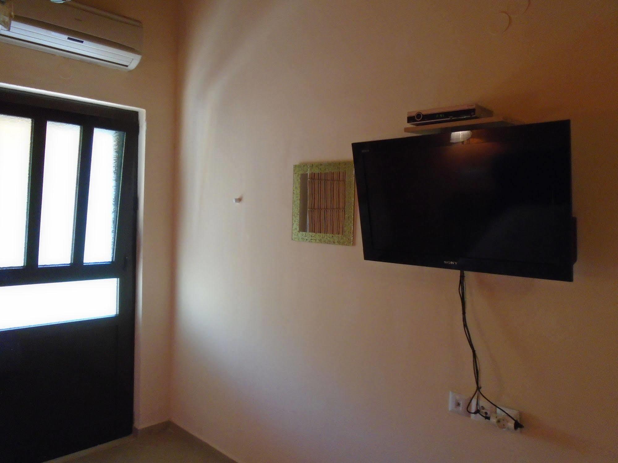 Aparthotel Adonis